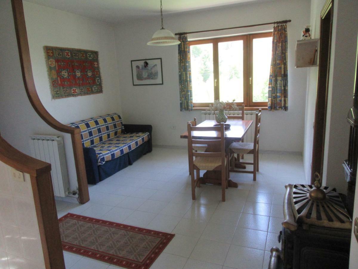 B&B La Bredia Fivizzano Exteriör bild
