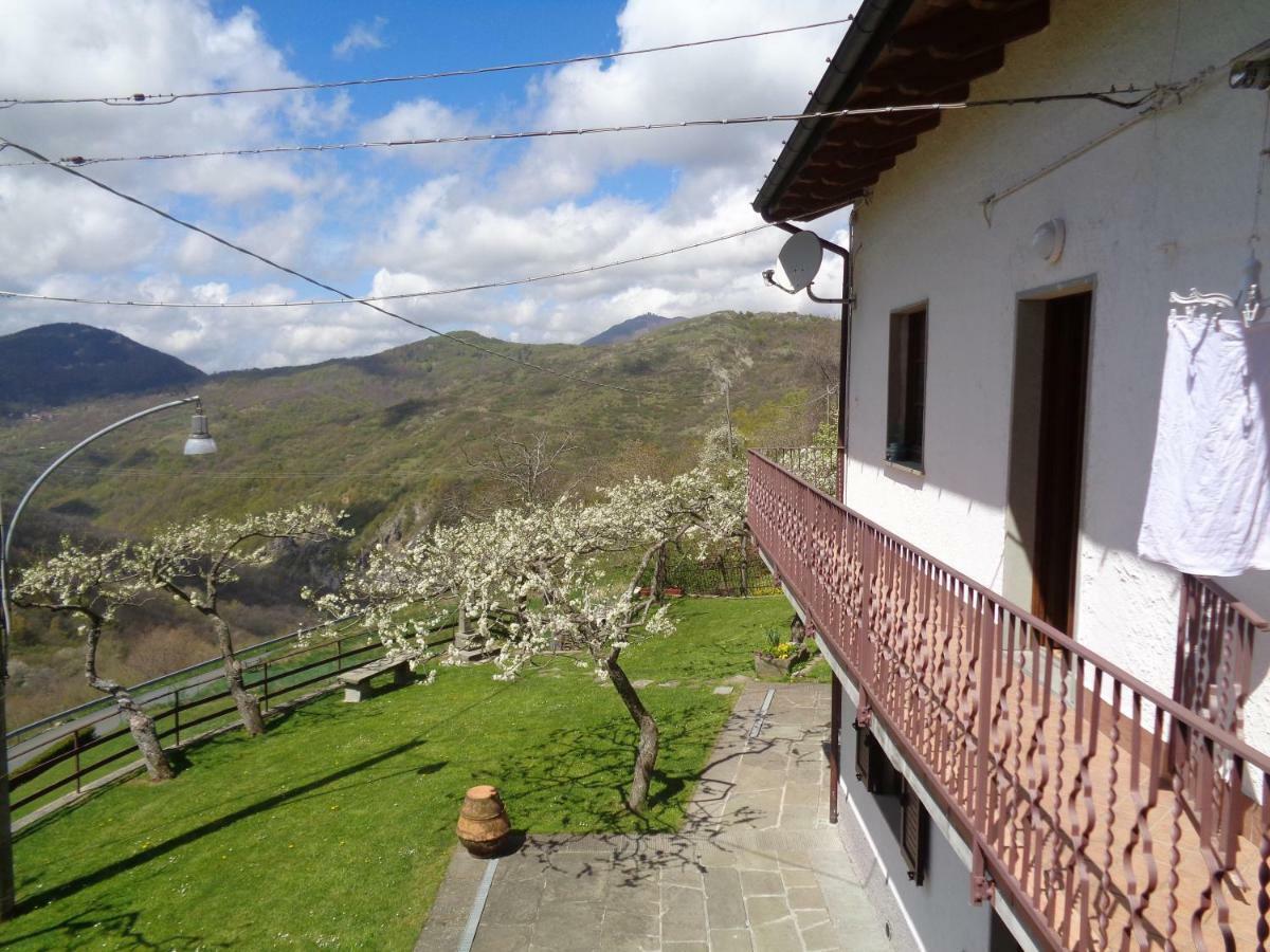 B&B La Bredia Fivizzano Exteriör bild