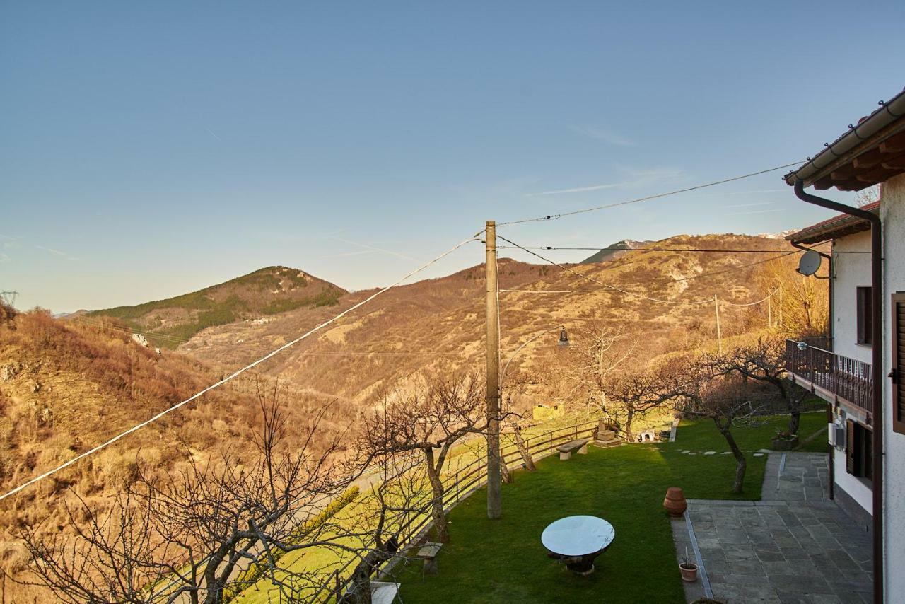 B&B La Bredia Fivizzano Exteriör bild