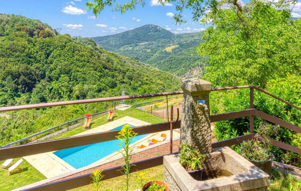 B&B La Bredia Fivizzano Exteriör bild